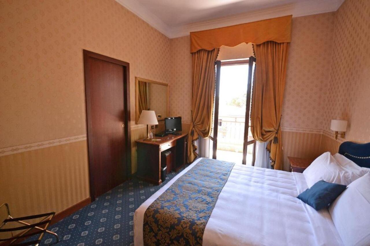 Hotel Cilicia Roma Exterior foto