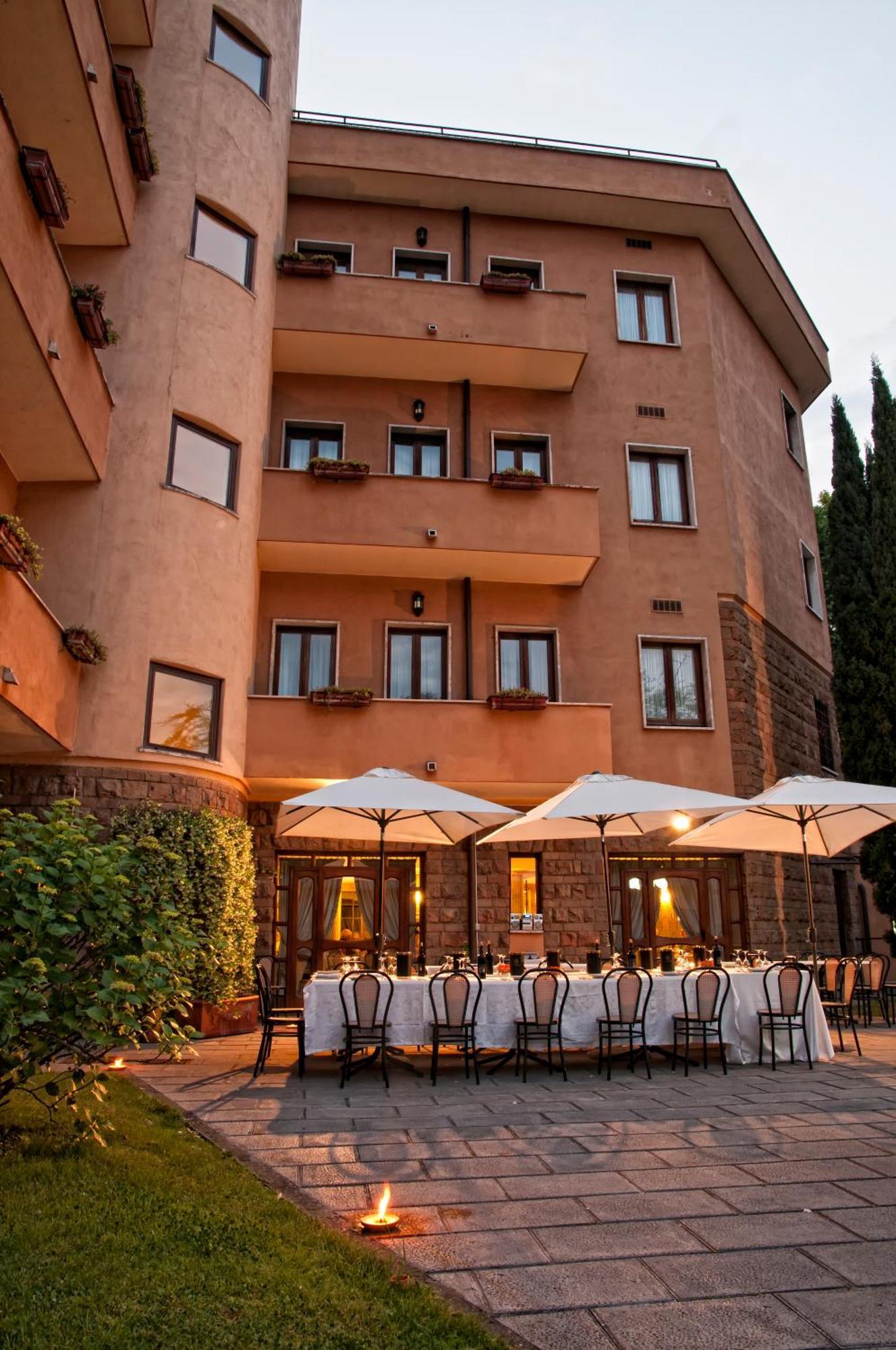 Hotel Cilicia Roma Exterior foto