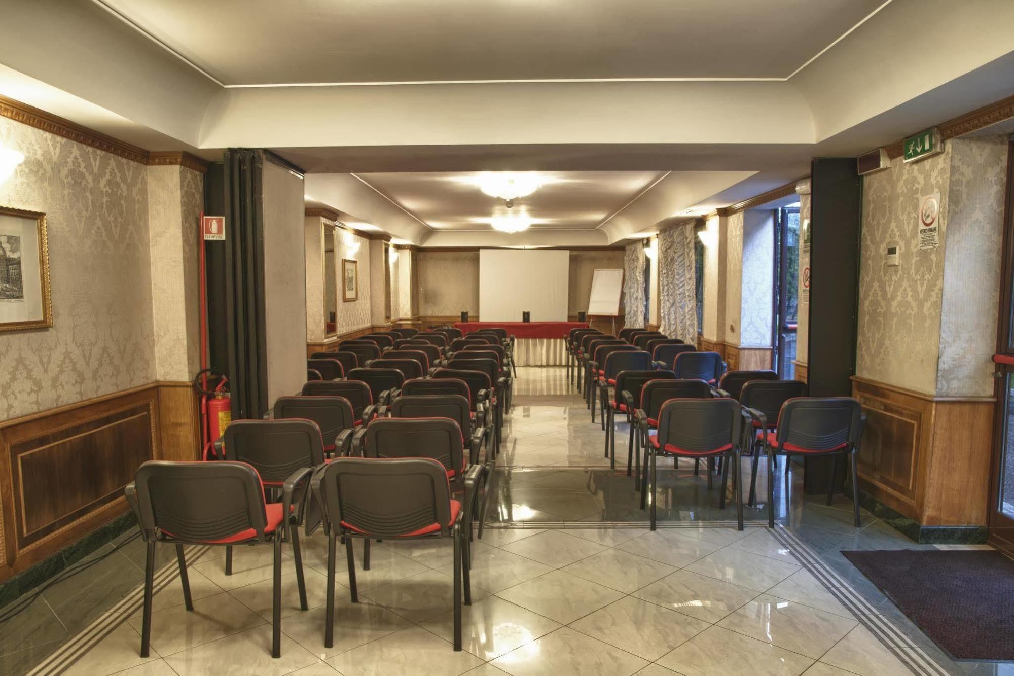 Hotel Cilicia Roma Exterior foto