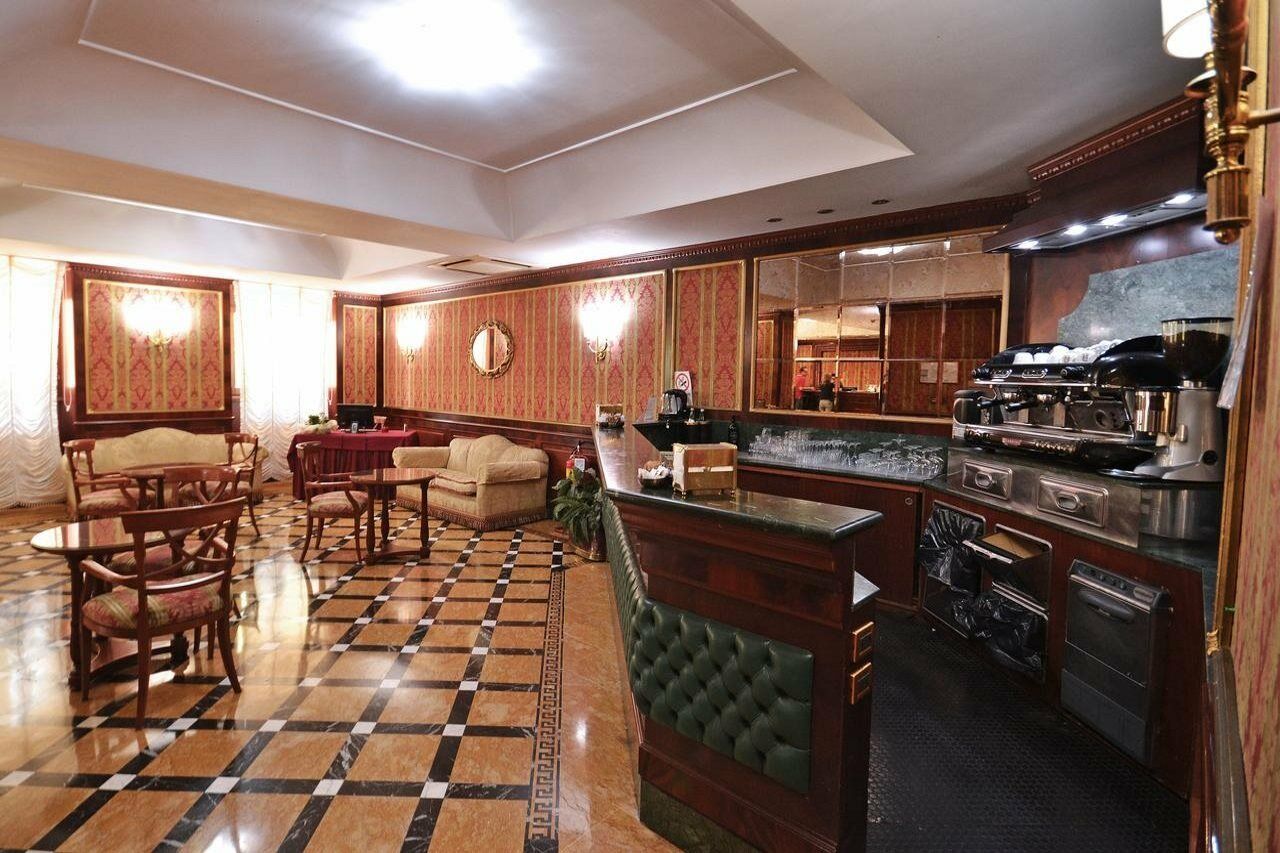 Hotel Cilicia Roma Exterior foto